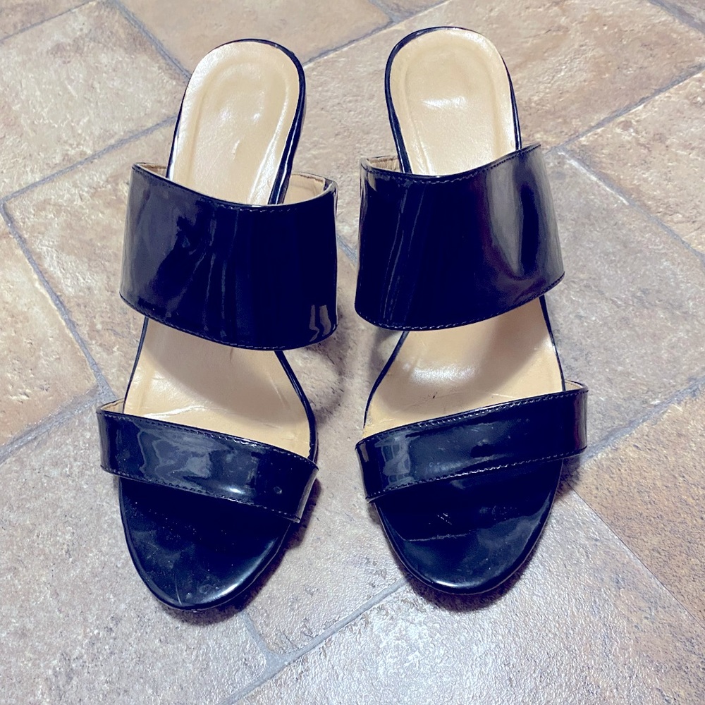 Shoes - Picture 2 of 2